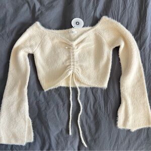 Fuzzy cropped sweater